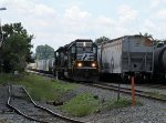 NS 3514 & 1638 ease towards the yard office